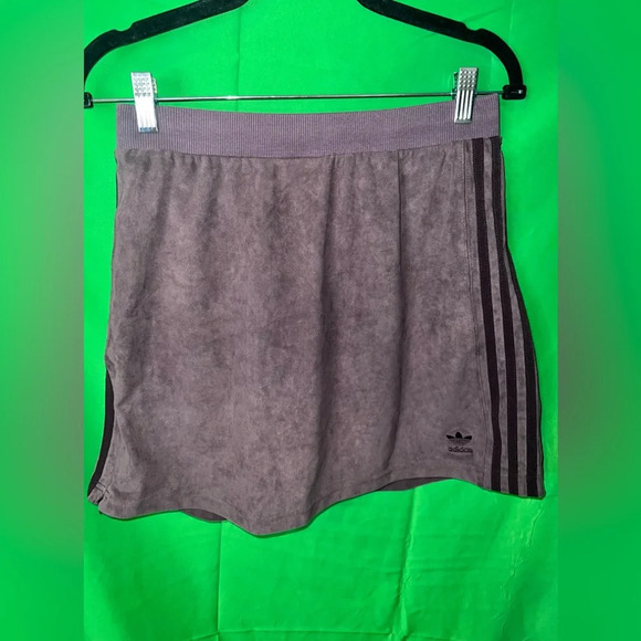 Adidas Velvet Mini Skirt size Medium - Picture 3 of 12